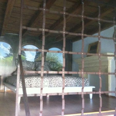 Casa Archi - Balcone Sul Fiume Appartement Verona Buitenkant foto