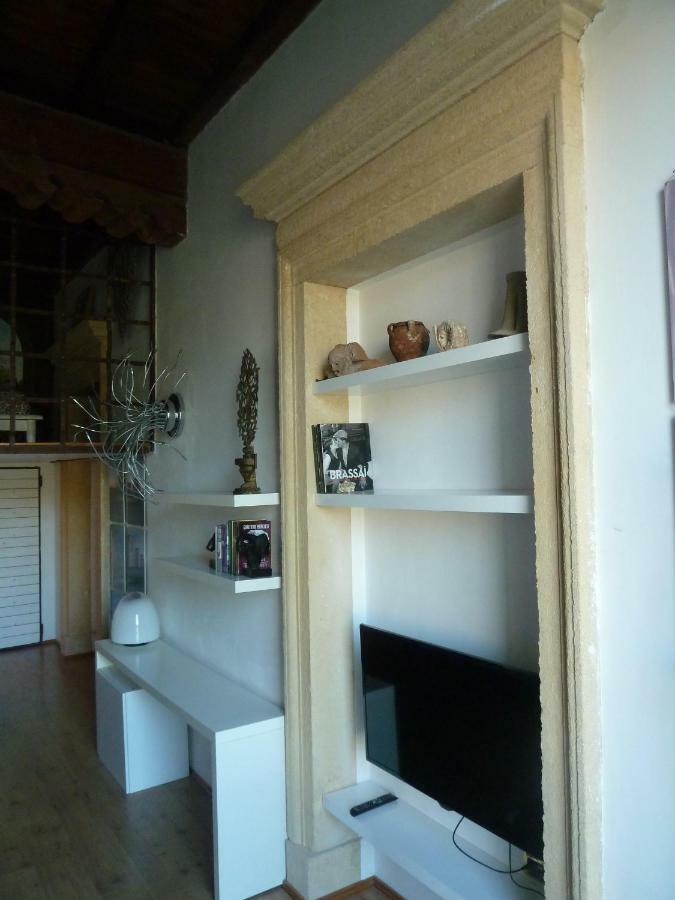 Casa Archi - Balcone Sul Fiume Appartement Verona Buitenkant foto
